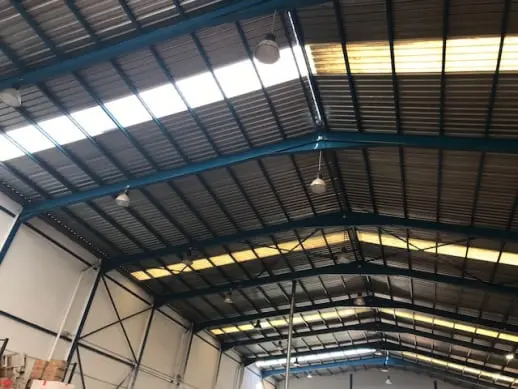 Instalación iluminación depósito galpón