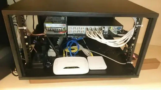 Instalación de rack para cámaras de seguridad